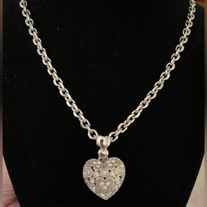 Heart ❤️ Pendant & Rhinestone fashion necklace 18”Nwot